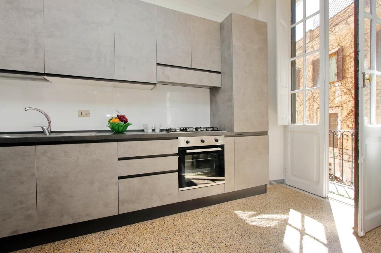 4Bnb - Tiberina Spacious Apartment Roma Eksteriør bilde
